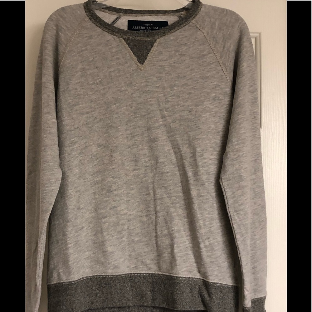 American Eagle sweatshirt